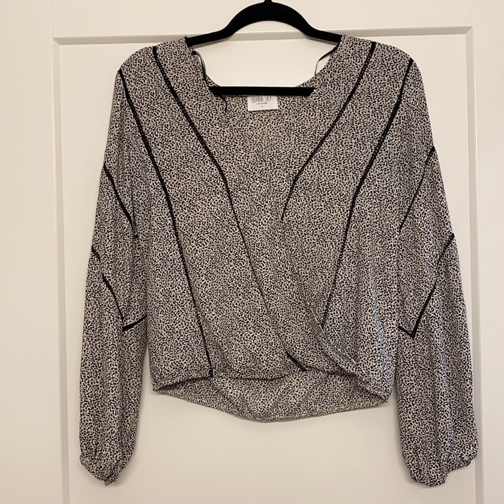 NEW NO TAGS | Sienna Sky | Long Sleeve Cheetah Print Blouse